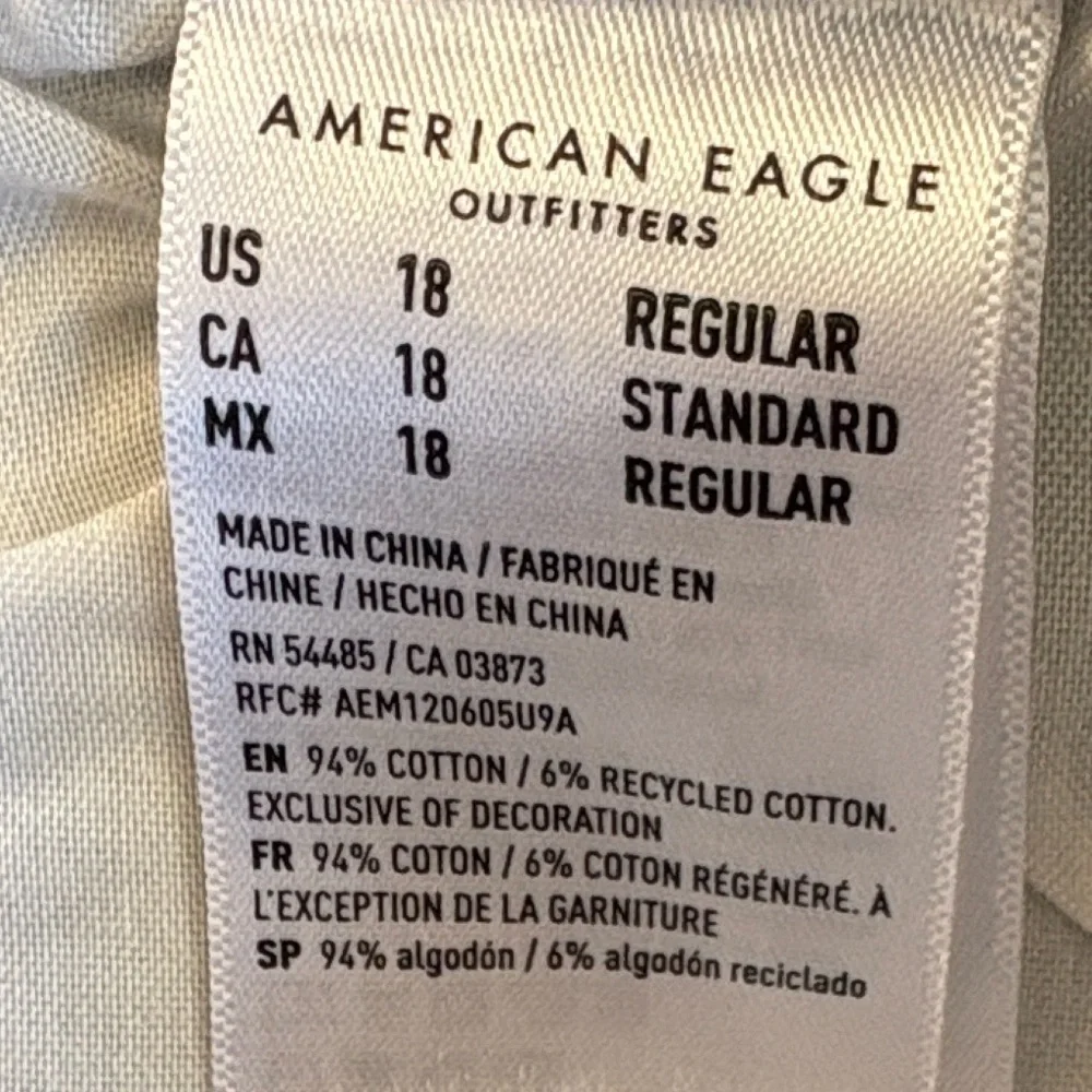 NWT American Eagle Denim Button Front Skirt Size 18